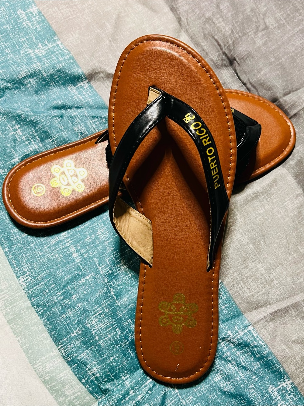 Women's Brown Puerto Rico 🇵🇷 Flip-Flop Sandals with Black Straps